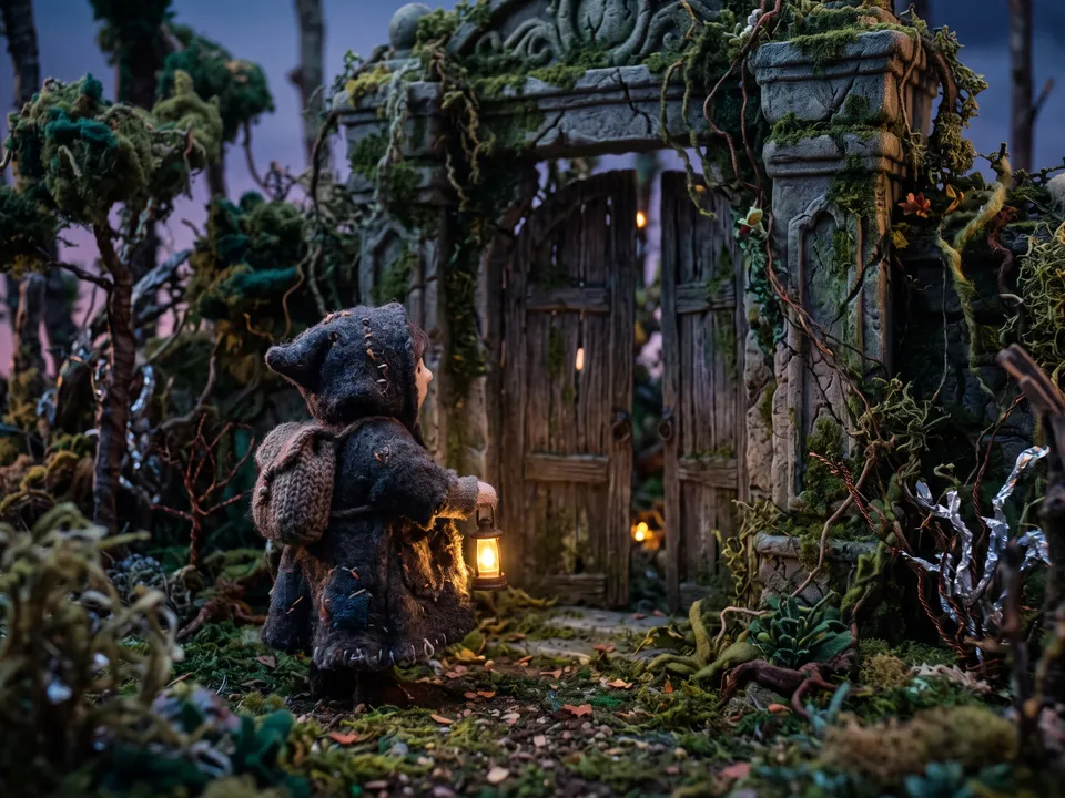 Stop motion: Handmade puppets on a miniature set